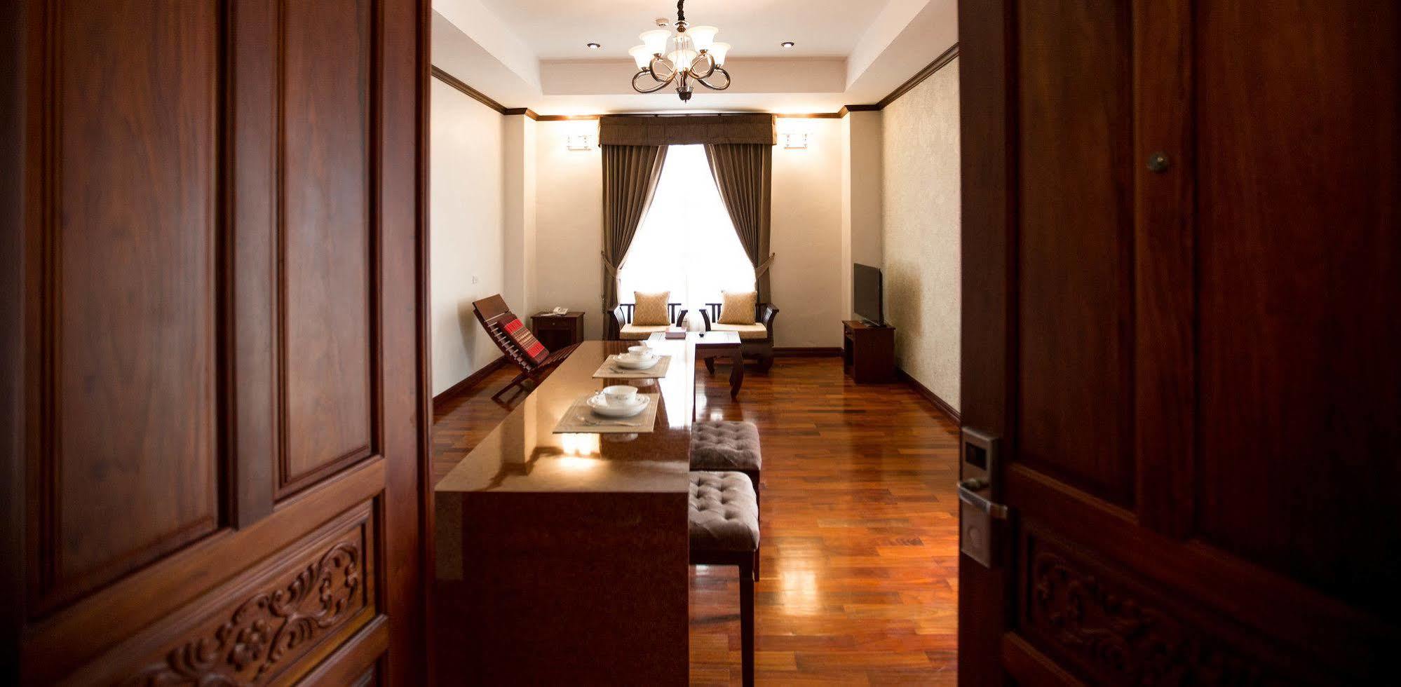 Capitol Residence Βιεντιάν Εξωτερικό φωτογραφία